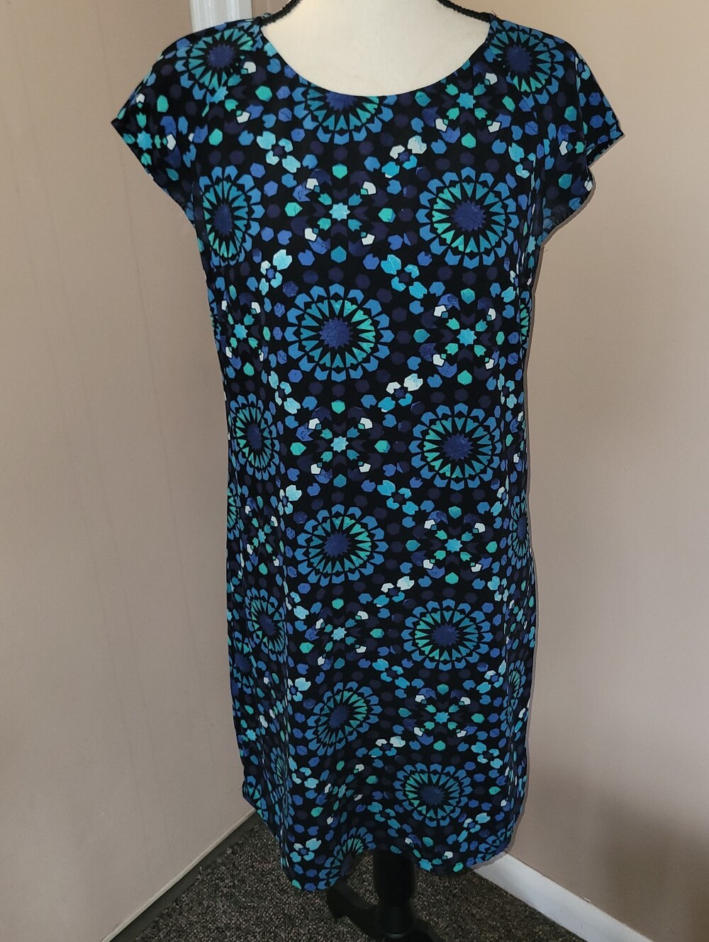 🔥5/$20 Merona Navy, Teal & Light Blue Geometric Shift Dress